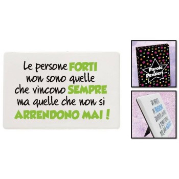 Mattonella ceramica umoristica con piedistallo Cm. 15x10 - Le persone forti.. 2