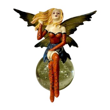 Fatina resina fantasy su sfera vetro