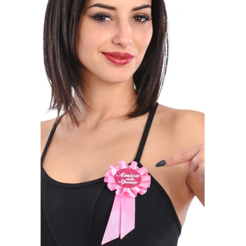 Set 6 coccarde in tessuto "Amica della sposa"
