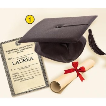 Set Laurea con cappello e pergamena